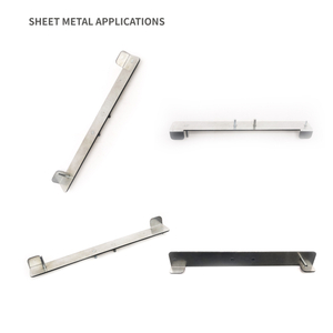 Staffa di montaggio per la scheda di controllo in un involucro metallico piegato